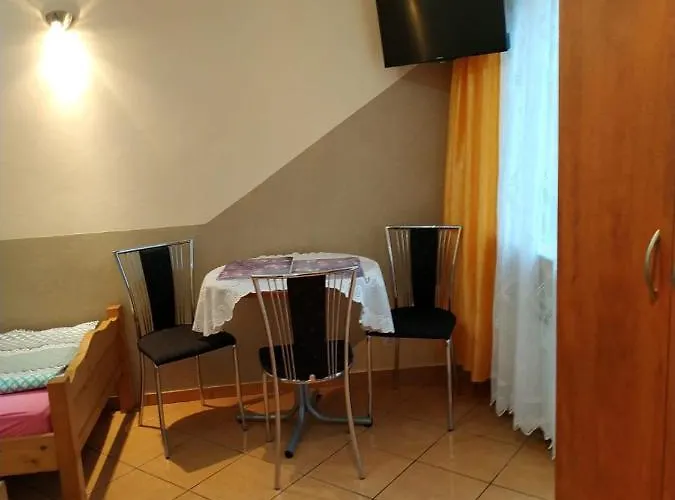 Relax U Janusza ゲストハウス *