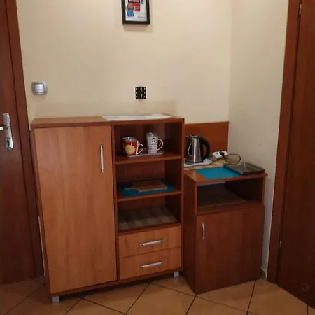 Relax U Janusza 招待所 科沃布热格