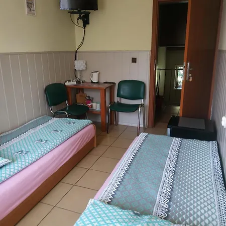 Relax U Janusza 招待所 科沃布热格